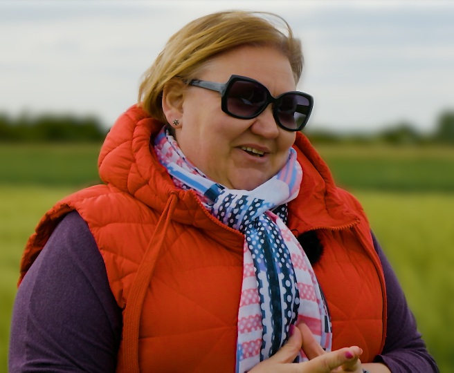 dr. hab. prof. UPP Zuzanna Sawinska